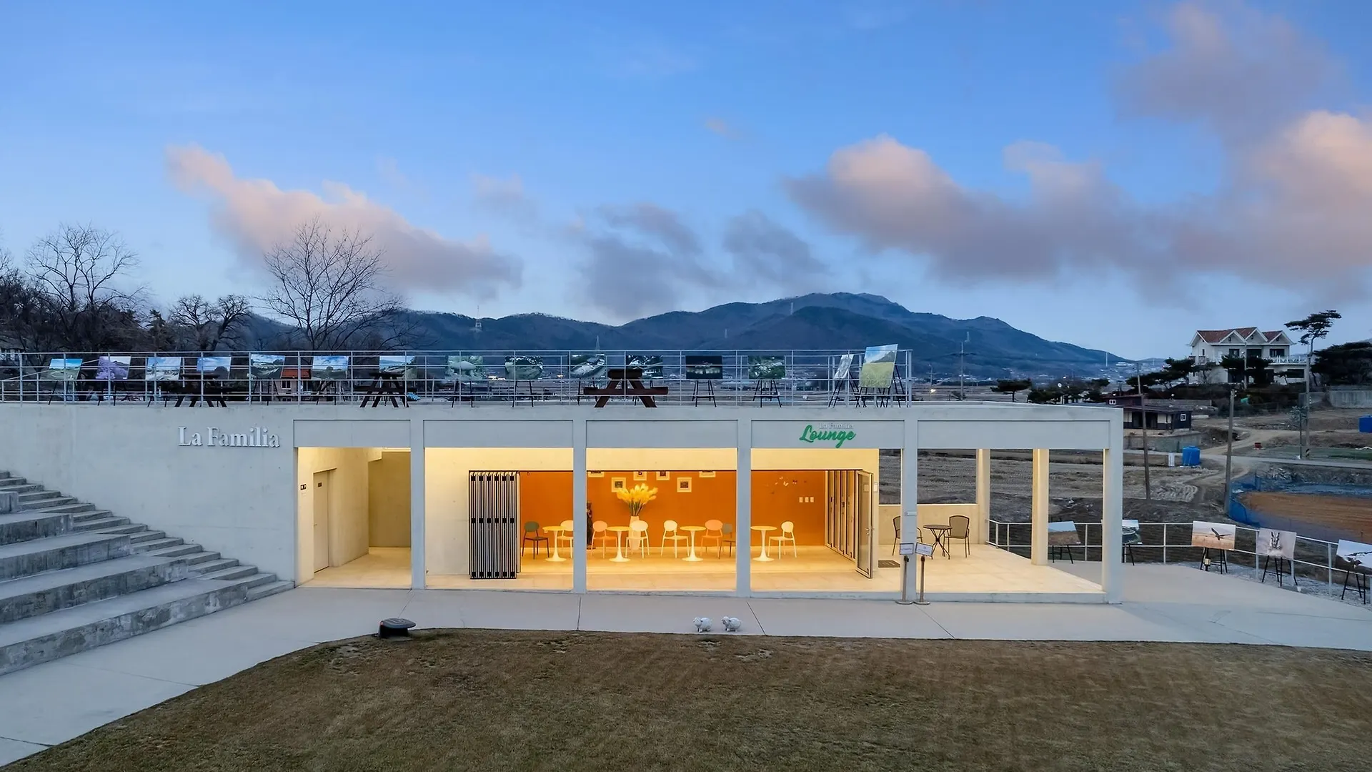Ganghwado Lafamilia Pension Incheon South Korea